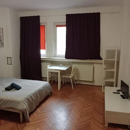 Romana City Center Studio Apartment Bucharest Exterior photo