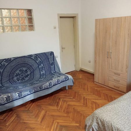 Romana City Center Studio Apartment Bucharest Exterior photo